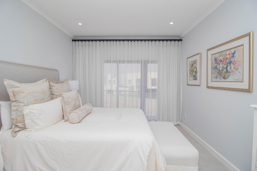 4 Bedroom Property for Sale in Sandown Western Cape